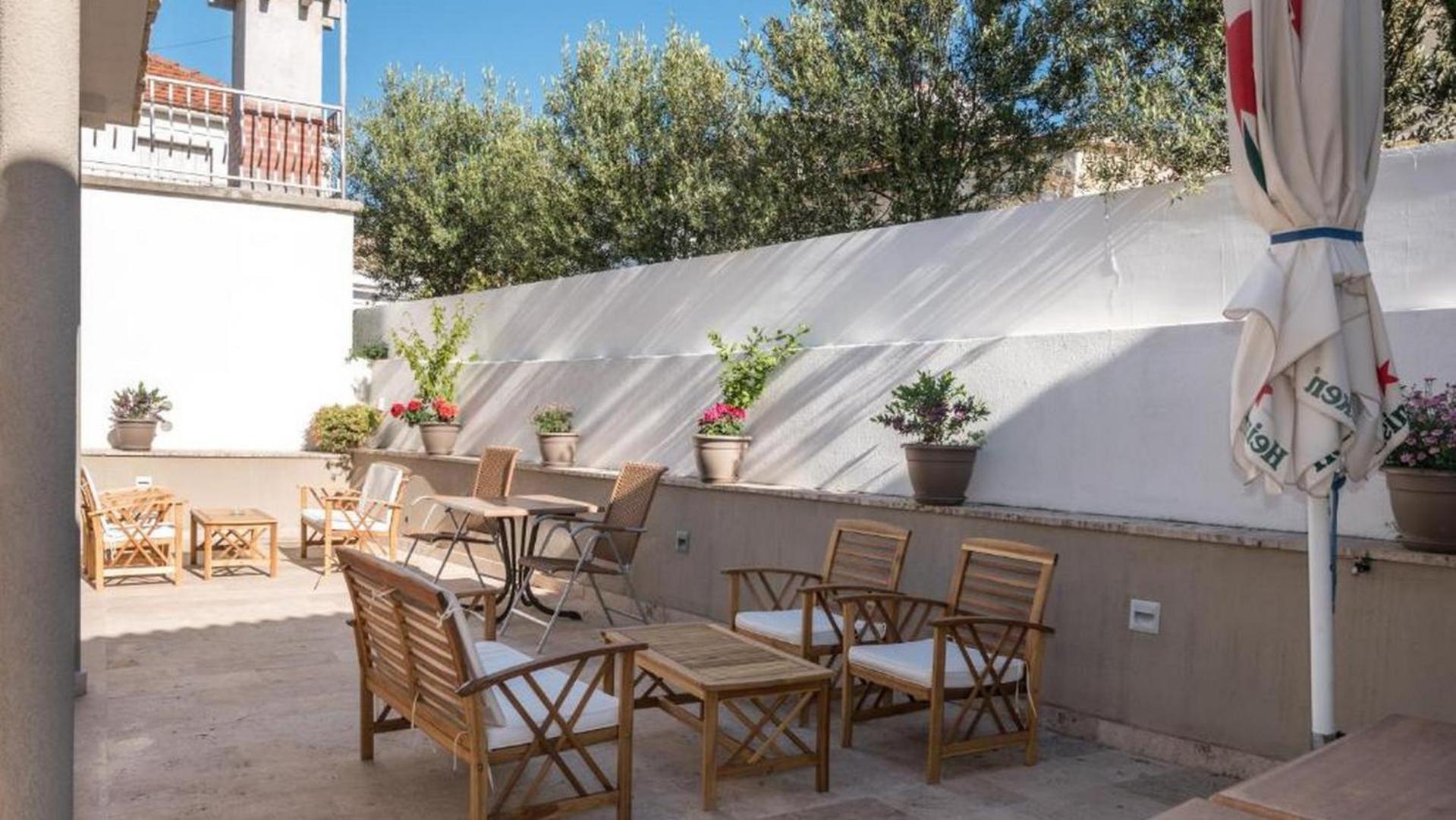 Villa Lucica Τρογκίρ Εξωτερικό φωτογραφία