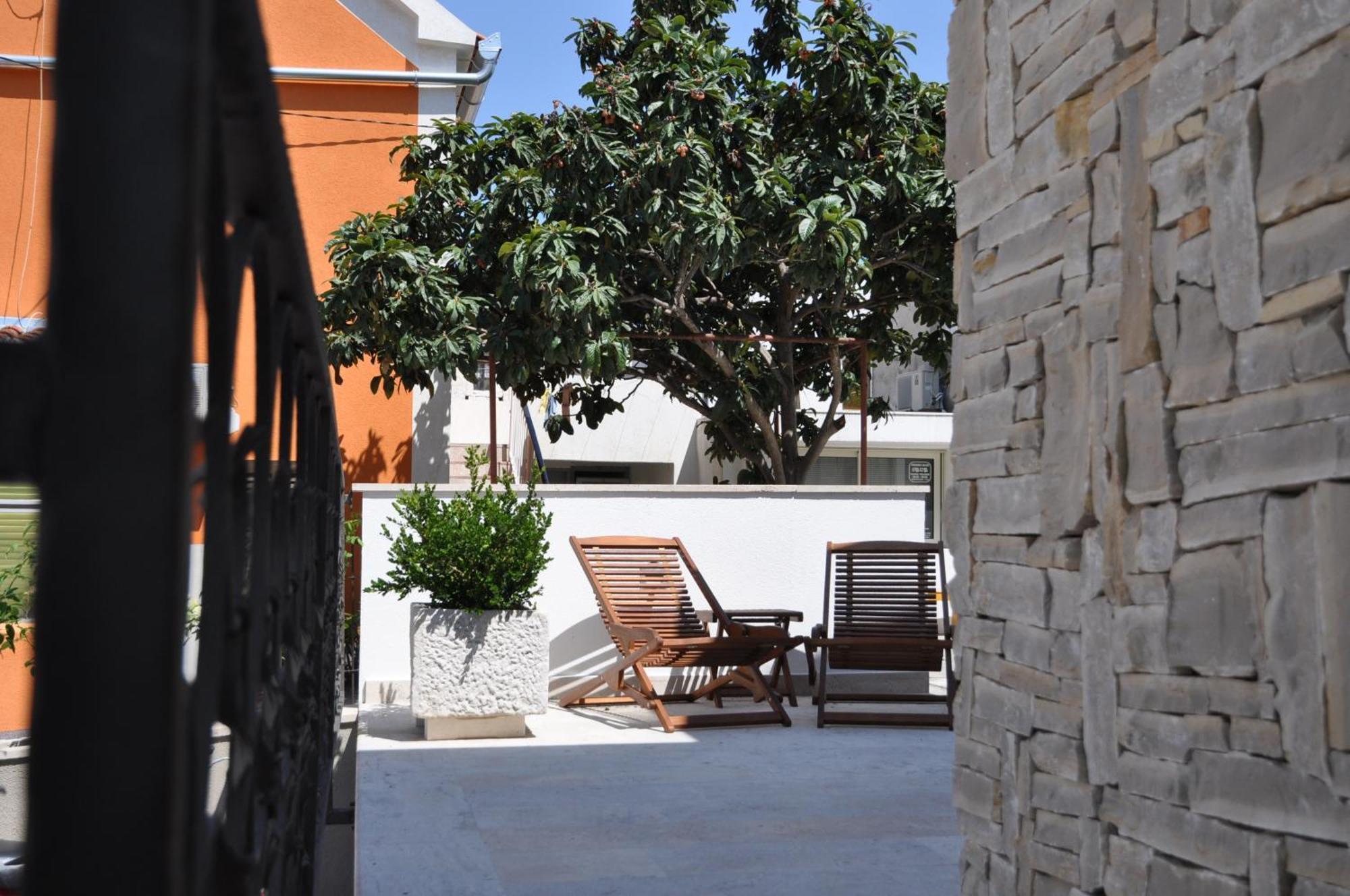 Villa Lucica Τρογκίρ Εξωτερικό φωτογραφία